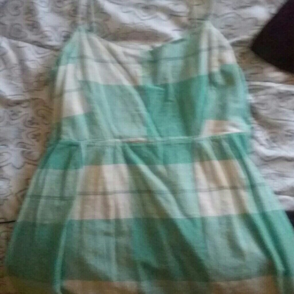 A Old Navy Dress